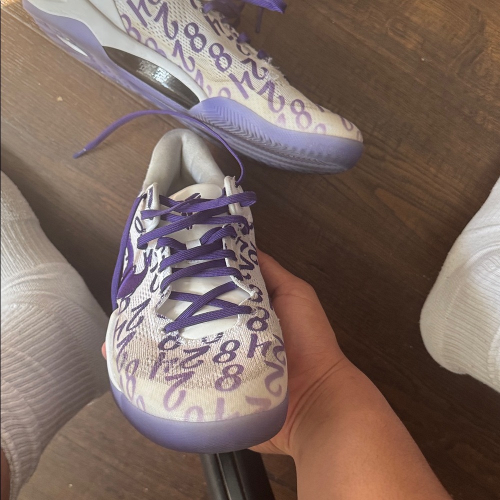 Kobe 8s Worn a couple times still in good shape - Picture 3 of 6